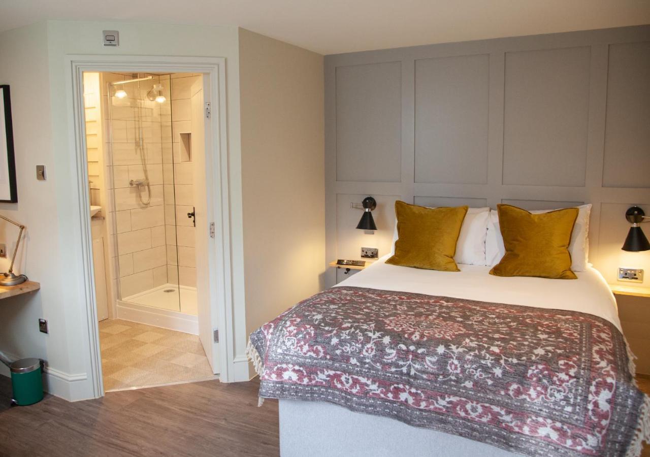 The Kings Arms Hotel Malmesbury Chambre photo