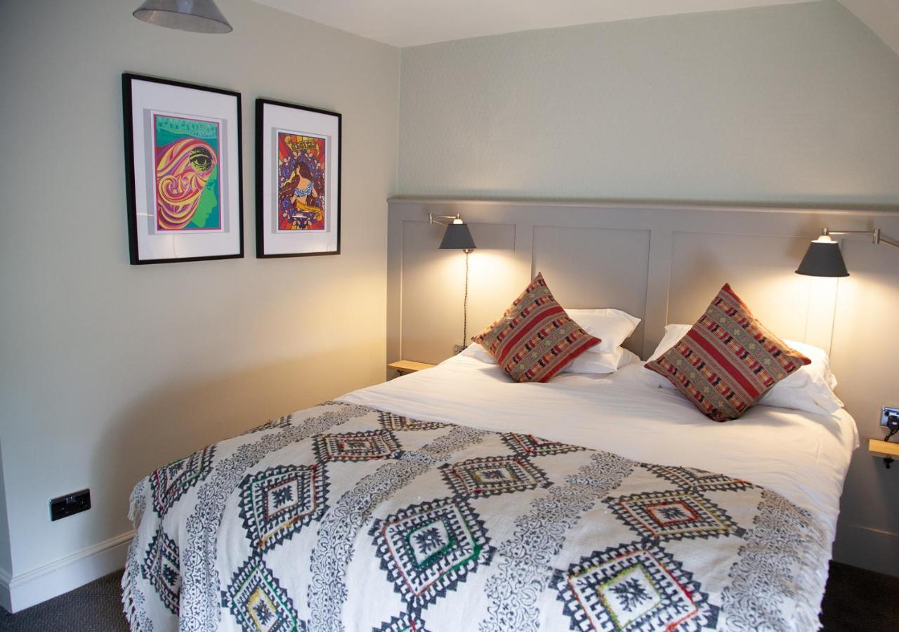 The Kings Arms Hotel Malmesbury Extérieur photo