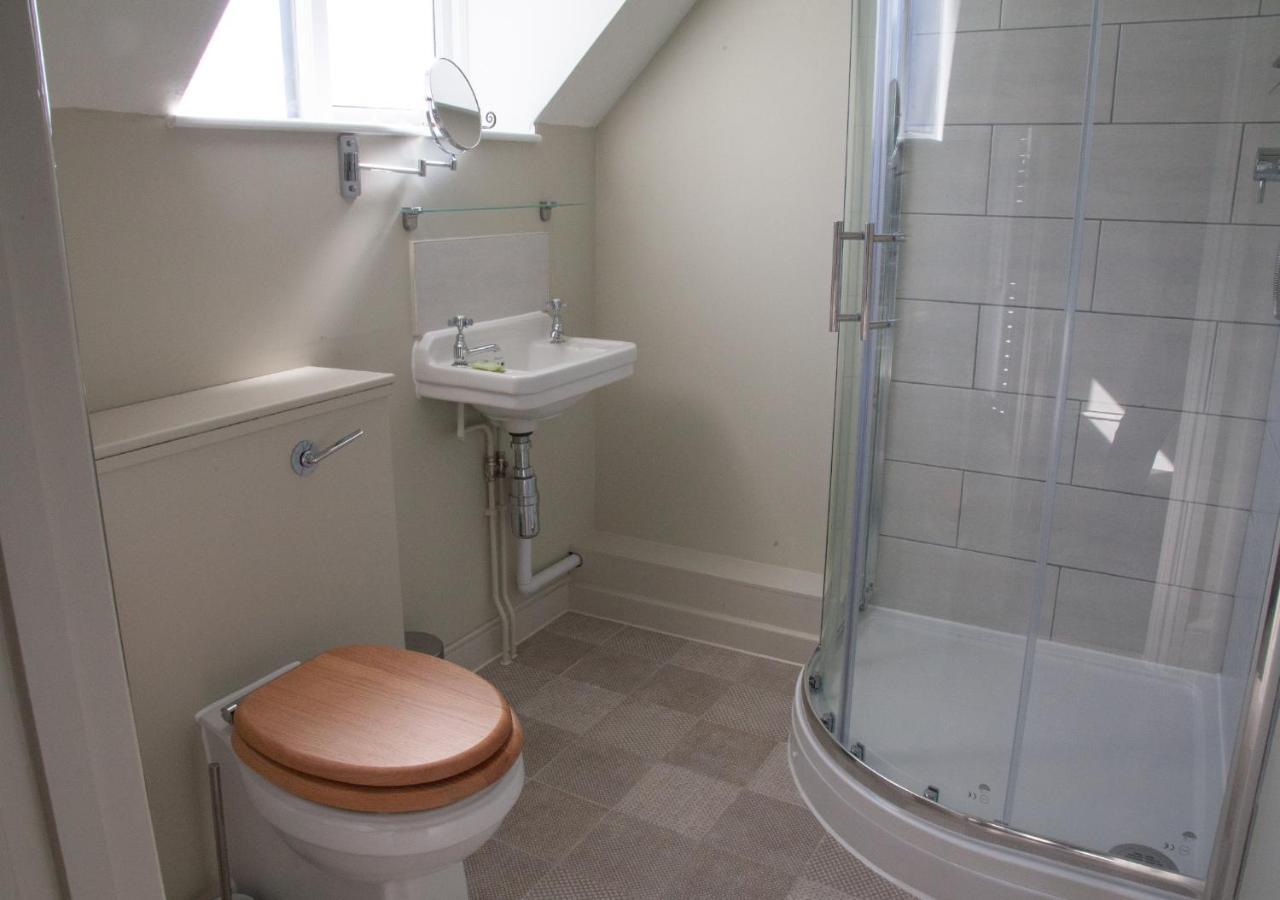 The Kings Arms Hotel Malmesbury Extérieur photo
