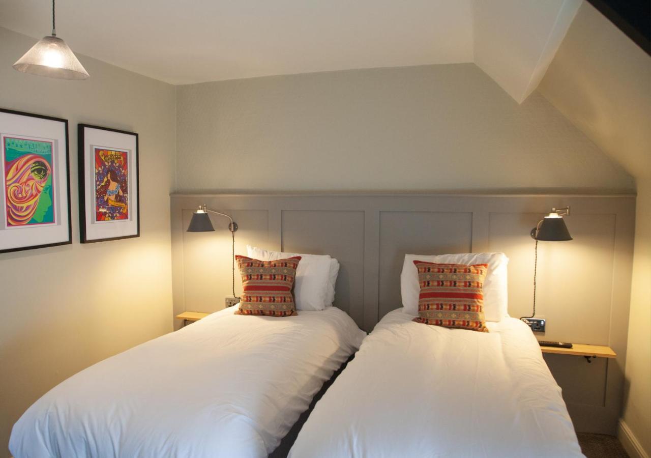 The Kings Arms Hotel Malmesbury Extérieur photo