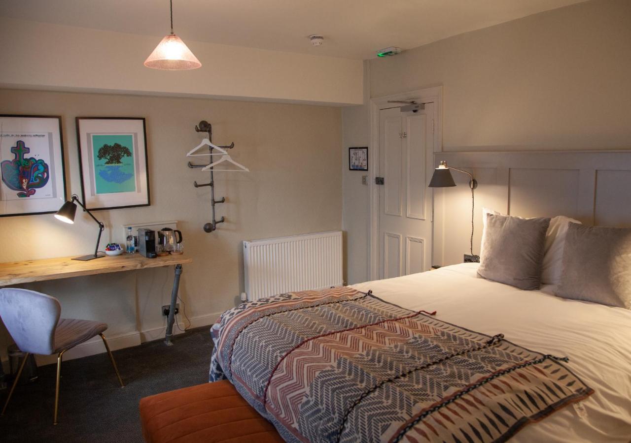 The Kings Arms Hotel Malmesbury Extérieur photo